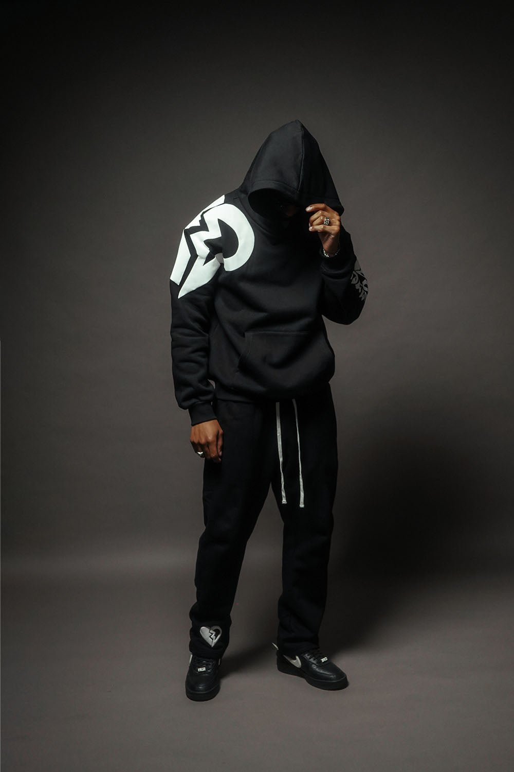Signature Hoodie - Black
